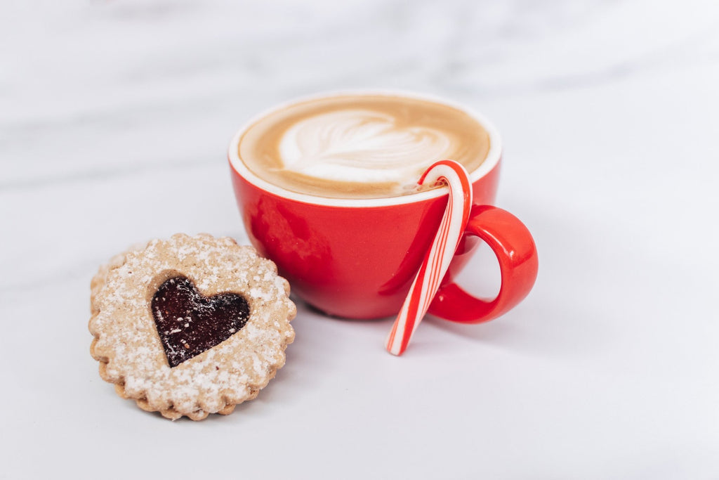 Cup & Saucer 6 Oz- Red